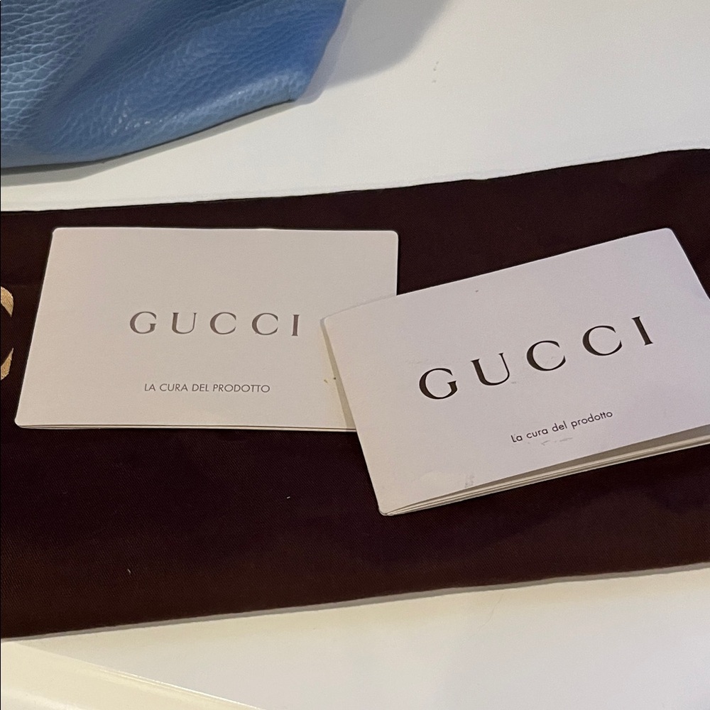 Gucci Light Blue Leather Shoulder Bag Authentic - Picture 10 of 10